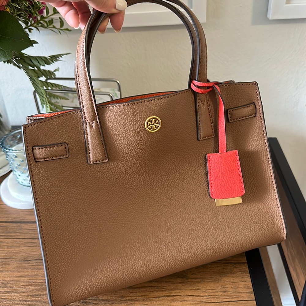Tory burch tan handbag